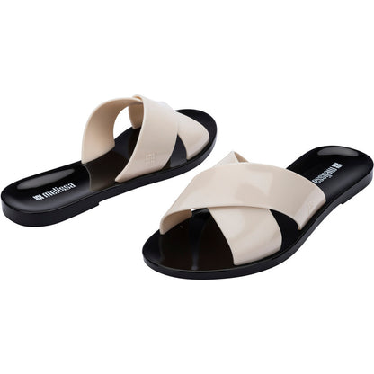 Melissa Melissa Essential Cross Slide AD SLIDE BU401 BLACK/BEIGE